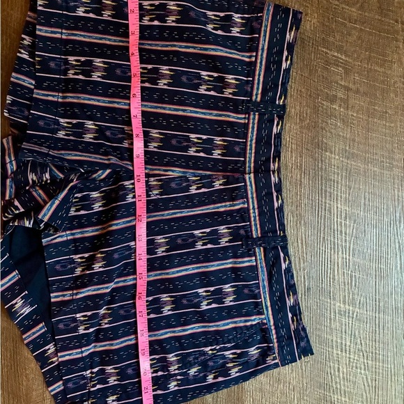 GAP City Short Chino Aztec Stripes Navy Blue casual boho everyday preppy 14 EUC - Picture 16 of 16